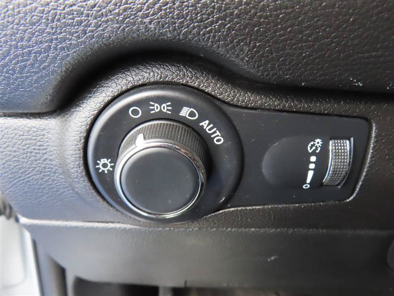 Used 2025 Dodge Durango AWD w/ Skid Plate Group image 12