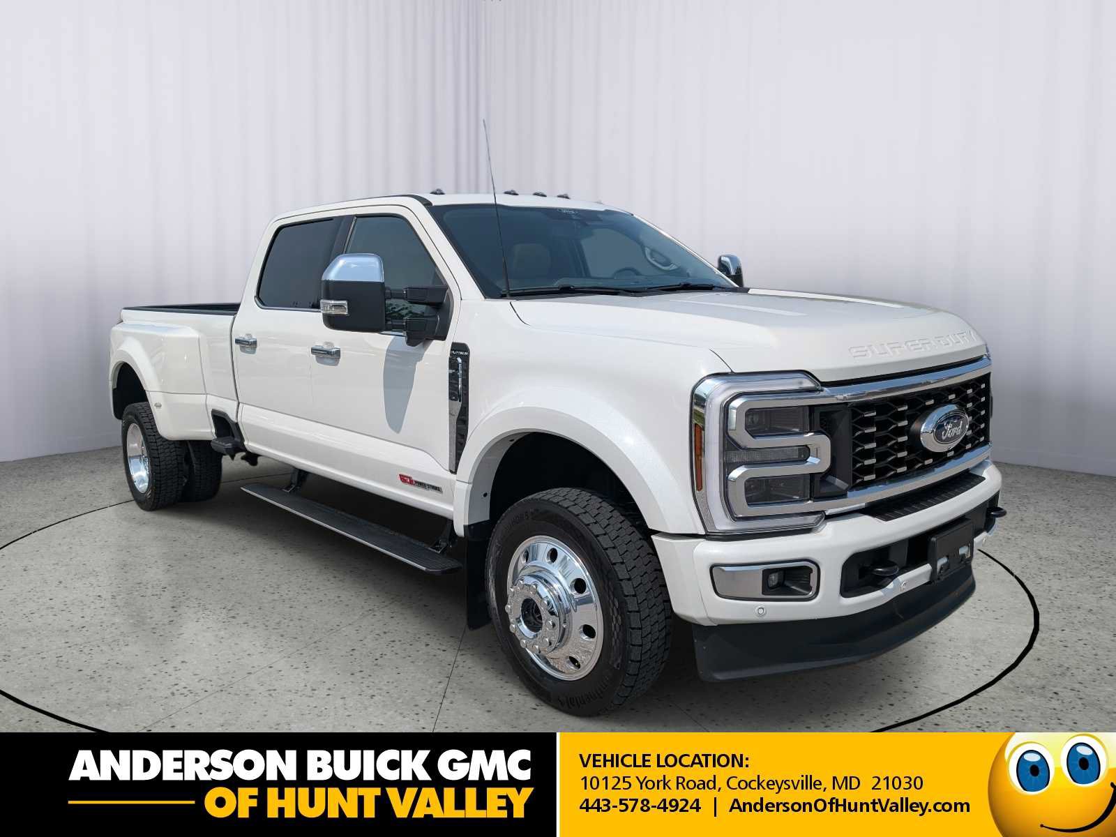 Used 2025 Ford F450 Platinum w/ Platinum Plus Package AWD/4WD image 1