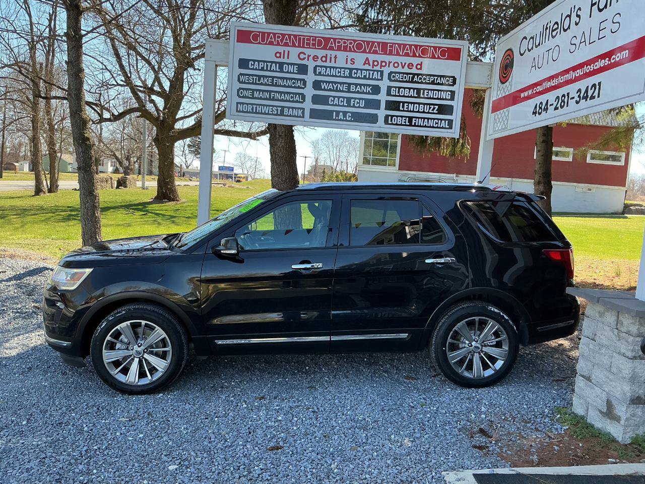 Used 2018 Ford Explorer Limited AWD/4WD image 3