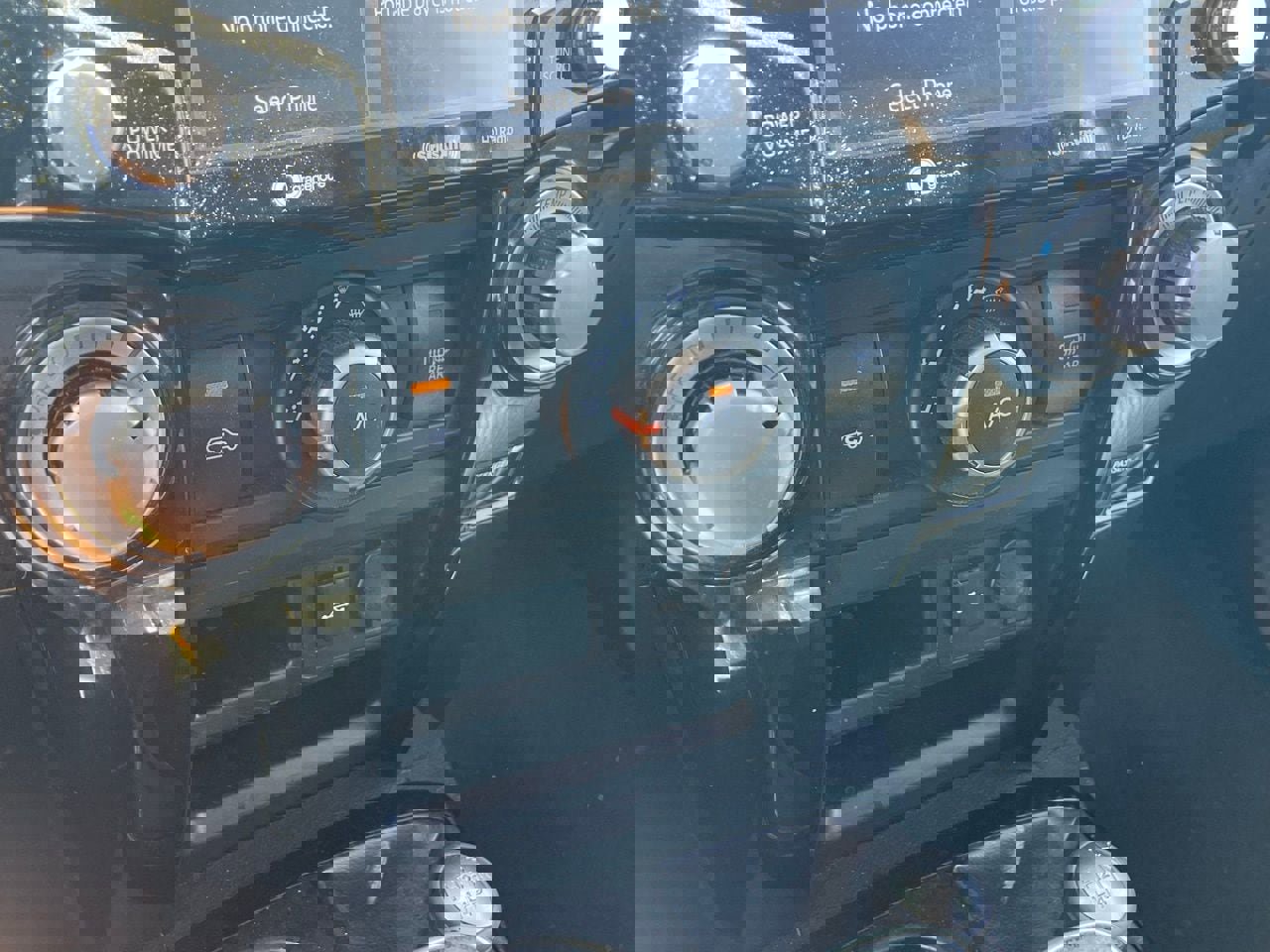 Used 2021 Toyota 4Runner TRD Off-Road AWD/4WD image 8