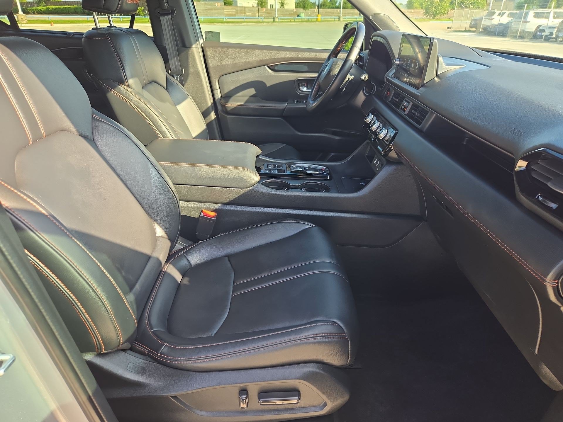 Used 2024 Honda Pilot TrailSport image 32