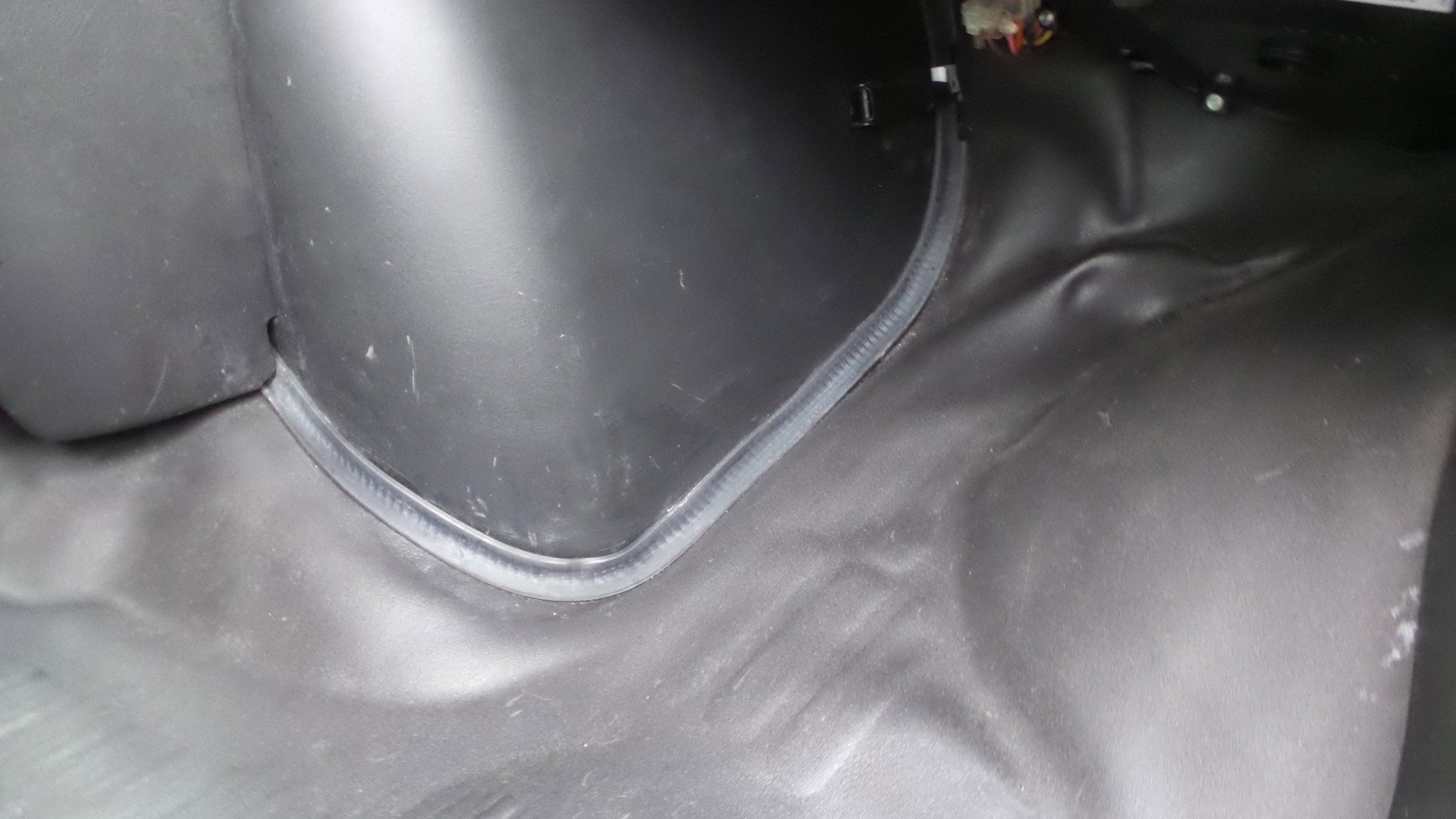 Used 2019 Chevrolet Express 2500 w/ Driver Convenience Package image 14