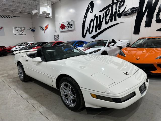Used 1995 Chevrolet Corvette Convertible image 21