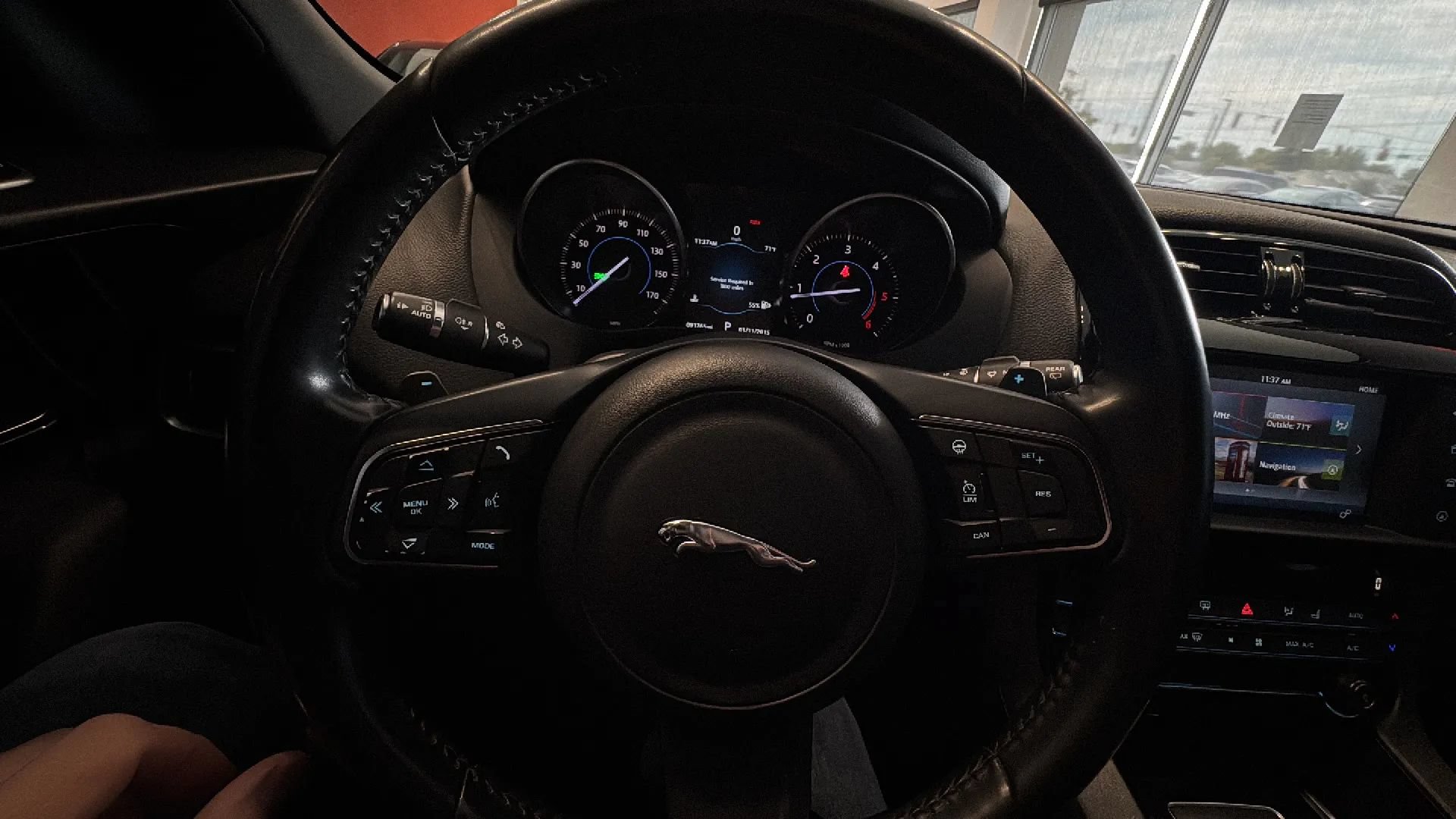Used 2017 Jaguar F-PACE Premium AWD/4WD image 34