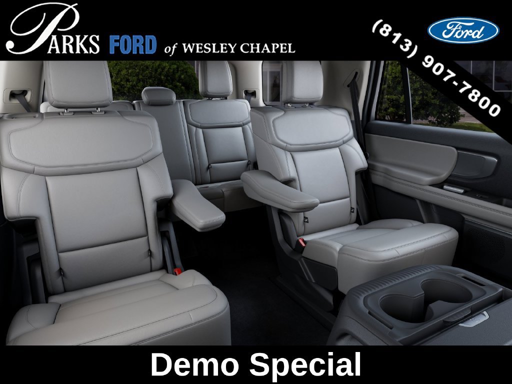 New 2027 Ford Expedition Active RWD image 11