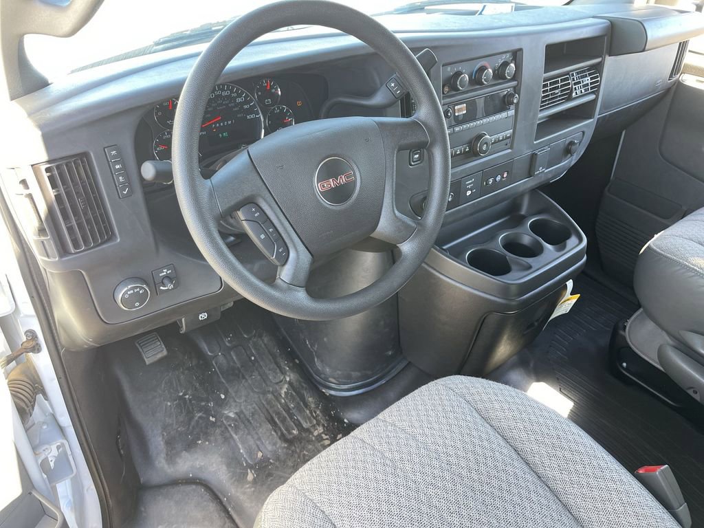 New 2025 GMC Savana 2500 Extended w/ Driver Convenience Package image 10