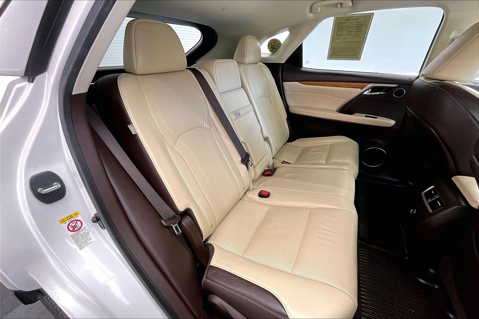 Used 2018 Lexus RX 450h AWD w/ Premium Package image 19