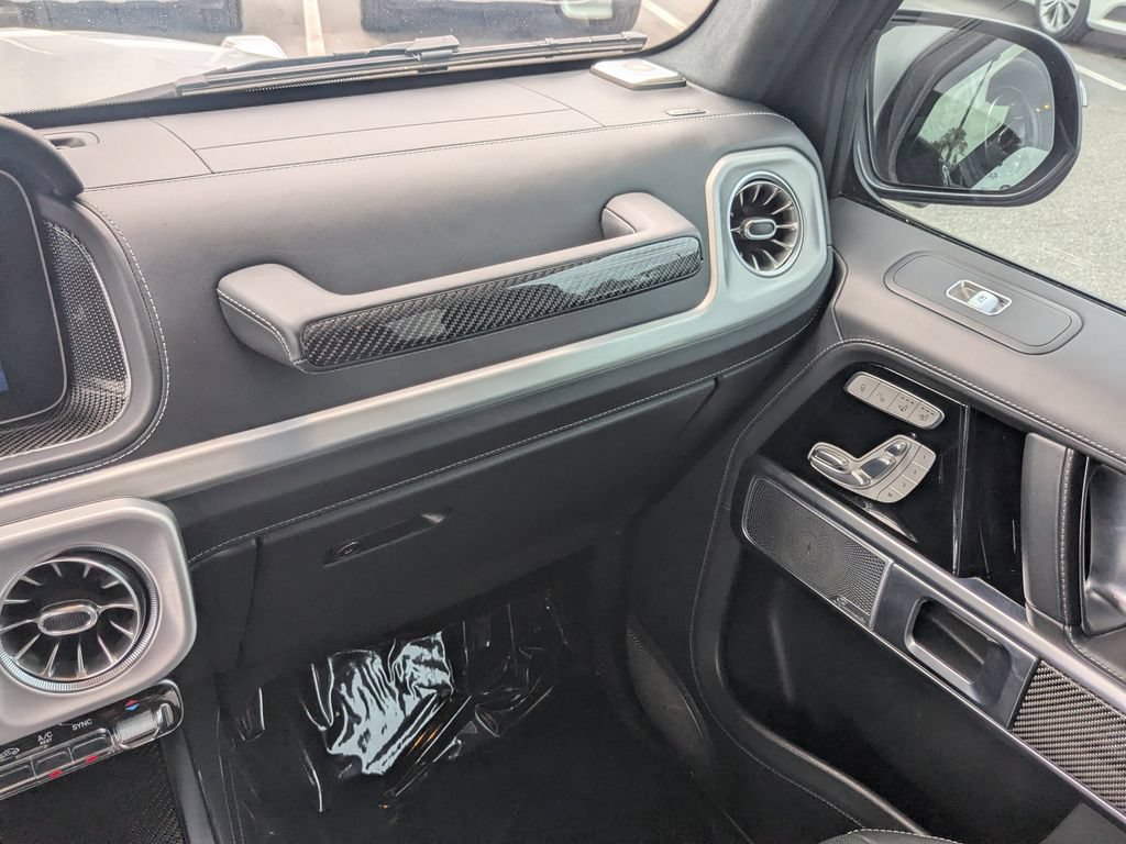 Used 2025 Mercedes-Benz G 63 AMG 4MATIC image 23