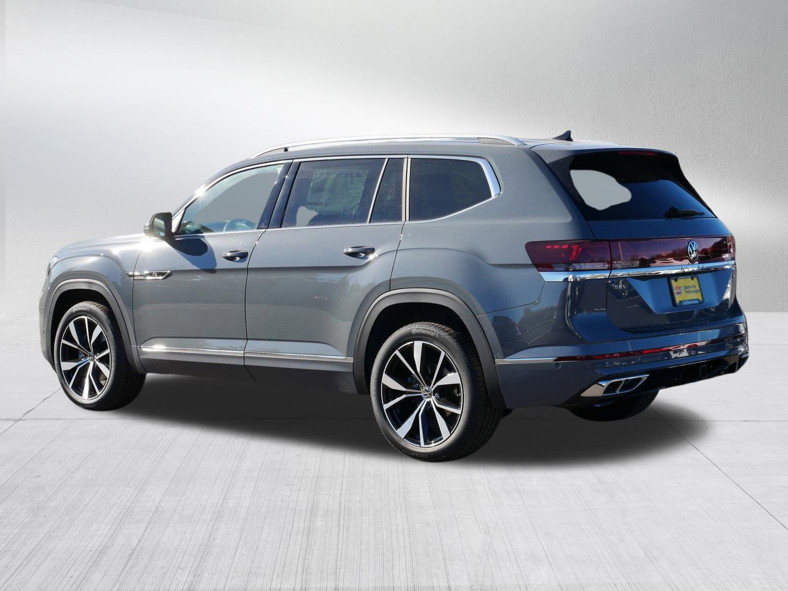 New 2026 Volkswagen Atlas SEL Premium R-Line image 3