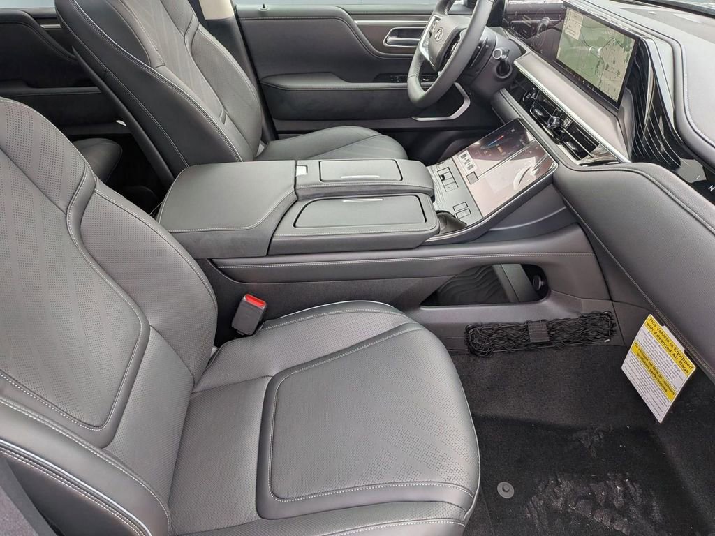 New 2026 INFINITI QX80 Luxe w/ Cargo Package image 32