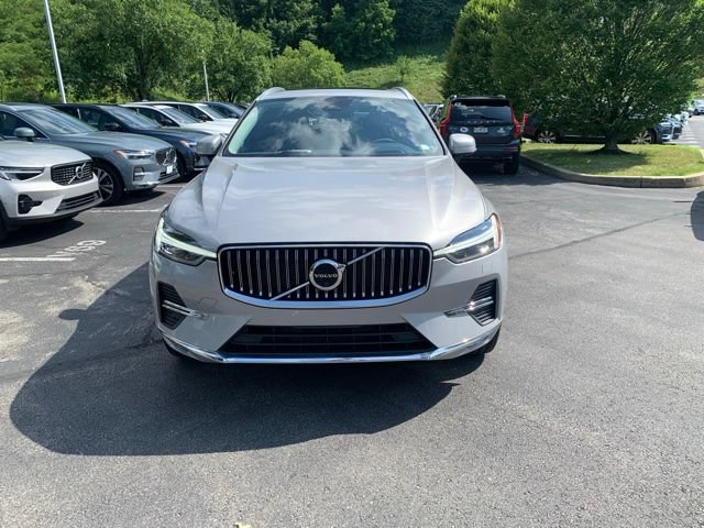 Used 2022 Volvo XC60 B6 Inscription w/ Advanced Package AWD/4WD image 2