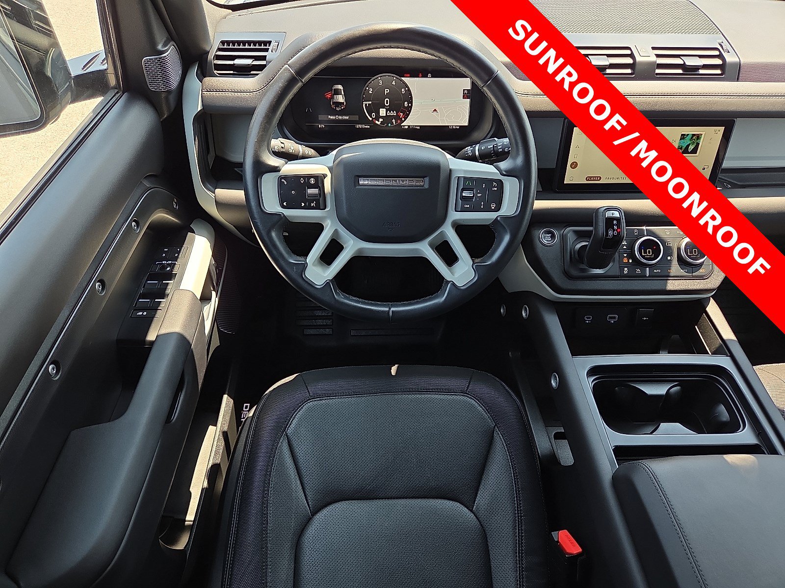 Used 2024 Land Rover Defender 110 X-Dynamic SE AWD/4WD image 12