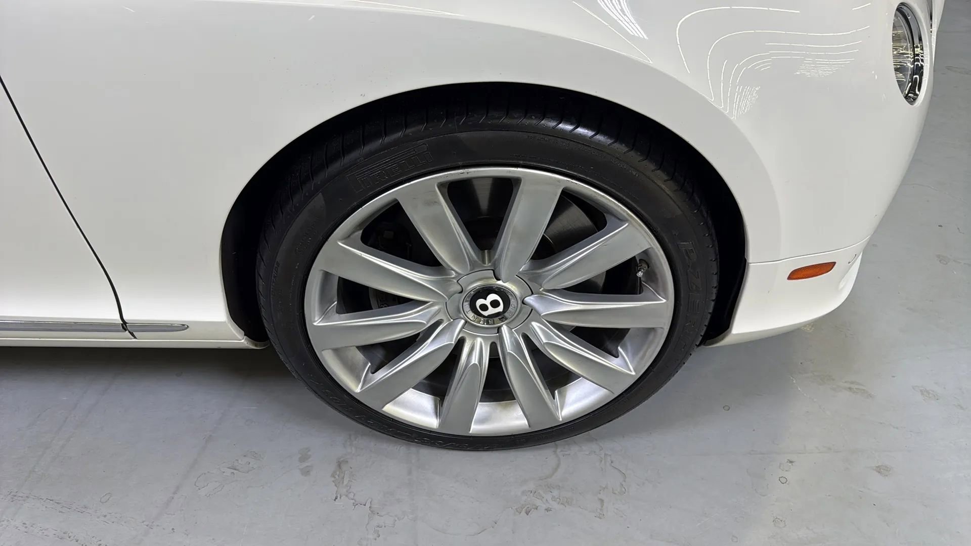 Used 2012 Bentley Continental GT AWD/4WD image 26