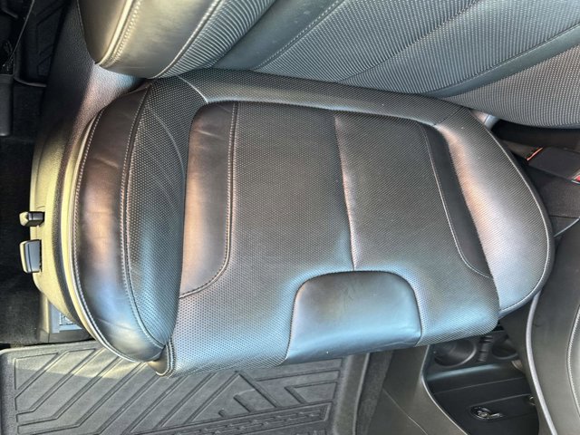 Used 2022 Hyundai Palisade Limited image 19