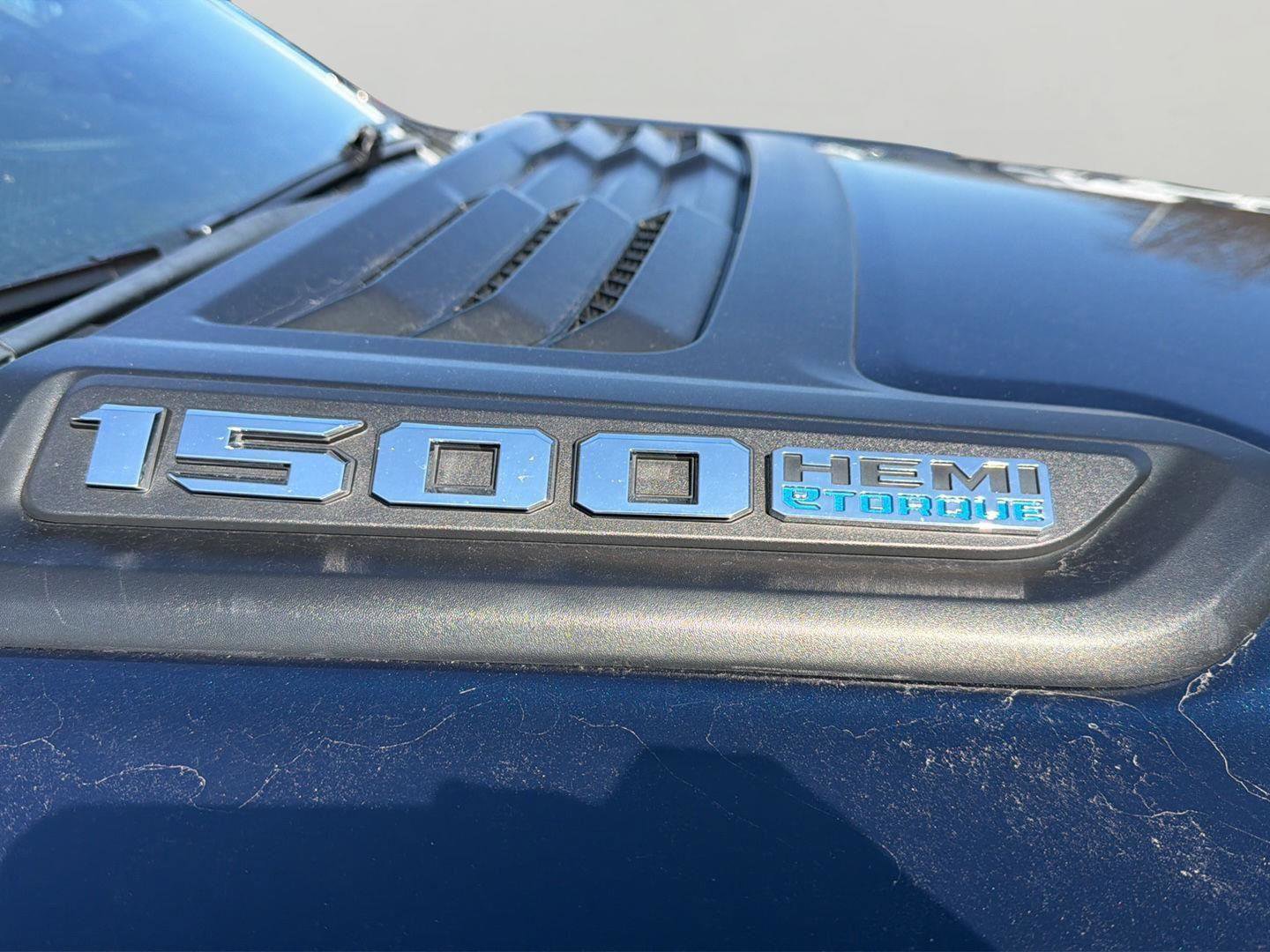 Used 2021 RAM 1500 Laramie w/ Sport Appearance Package image 14