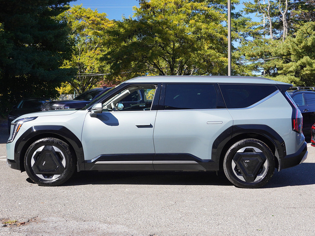 Used 2024 Kia EV9 Land AWD/4WD image 21