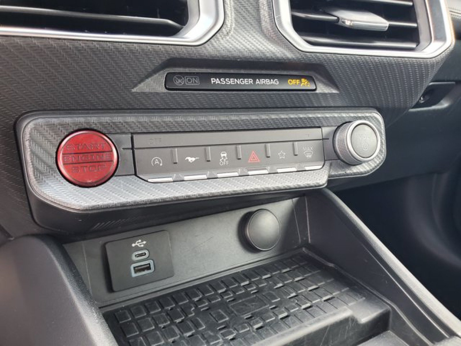 Used 2024 Ford Mustang Premium RWD image 23