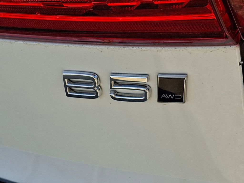 Used 2024 Volvo XC60 B5 Plus w/ Protection Package Premier AWD/4WD image 33