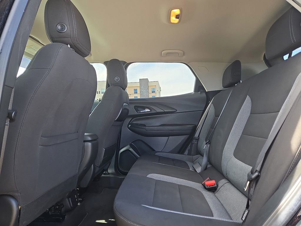 Used 2022 Chevrolet TrailBlazer LT w/ Convenience Package image 15