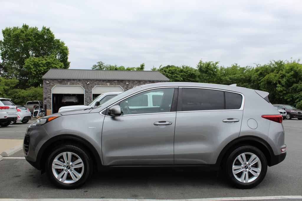 Used 2019 Kia Sportage LX AWD/4WD image 9