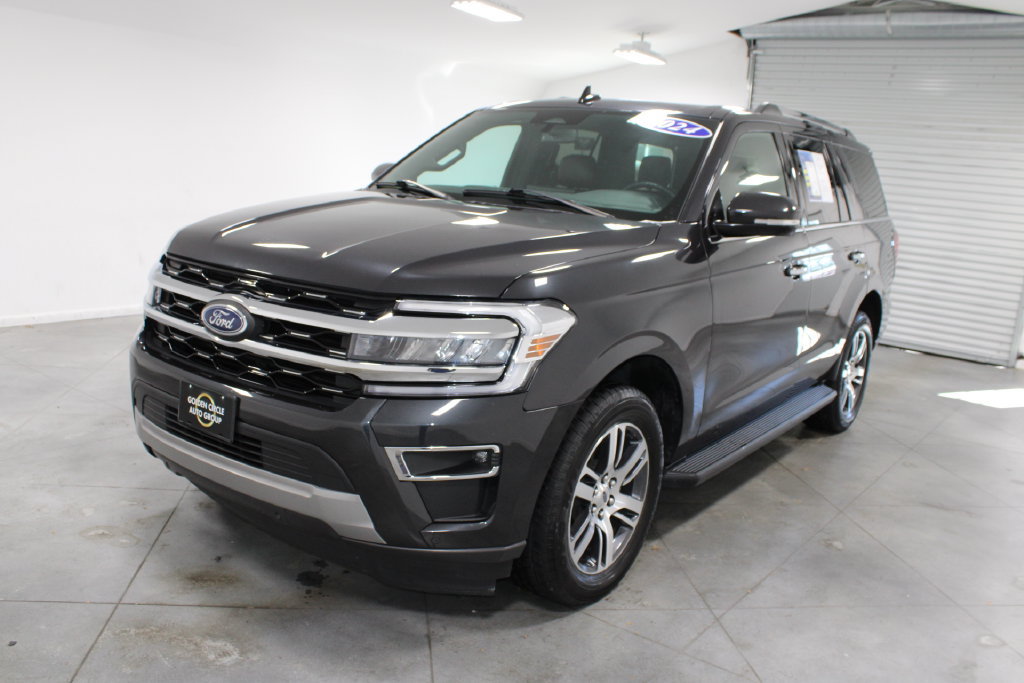 Used 2024 Ford Expedition Limited RWD image 4