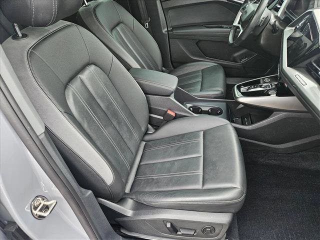 Used 2024 Audi Q4 e-tron Premium Plus AWD/4WD image 22