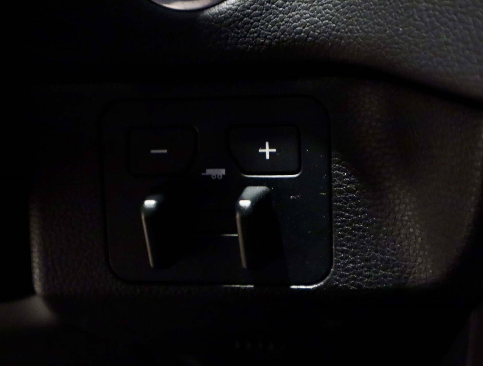 Used 2024 Toyota Tundra Limited w/ Power Package AWD/4WD image 30