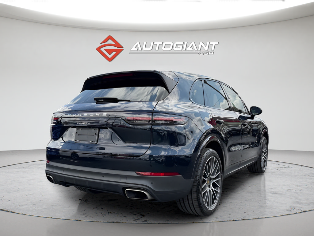 Used 2021 Porsche Cayenne AWD/4WD image 7