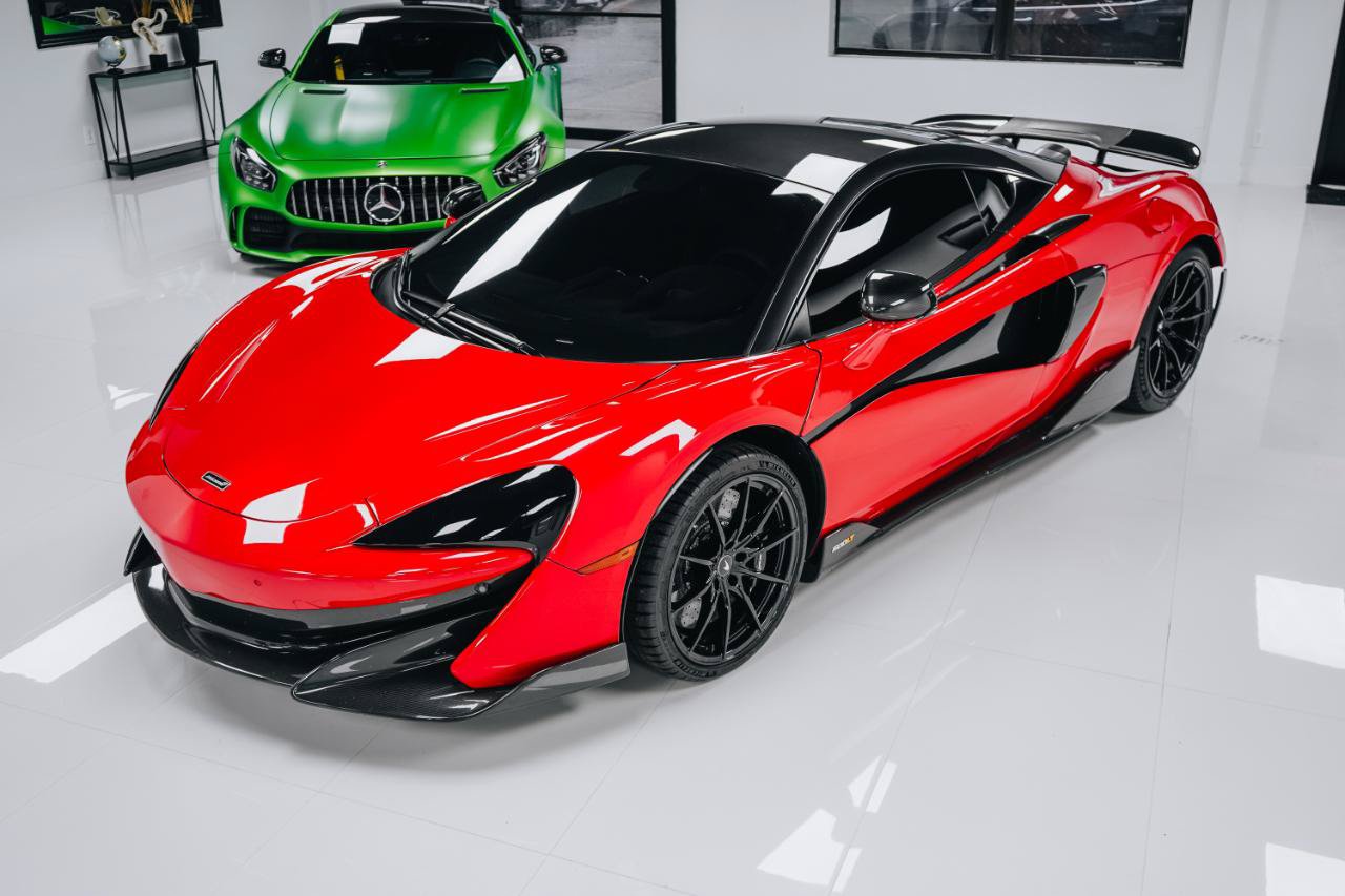 Used 2019 McLaren 600LT RWD image 8