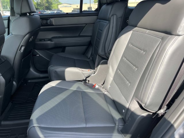 New 2027 Hyundai Santa Fe Calligraphy AWD/4WD image 18