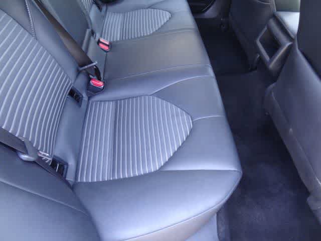 Used 2024 Toyota Camry SE FWD image 12