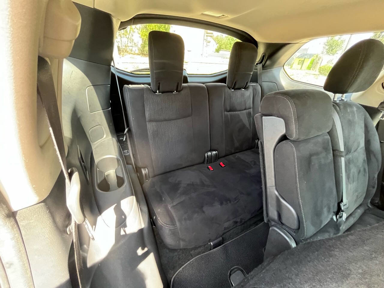 Used 2013 Nissan Pathfinder SV w/ Cargo Pkg image 18