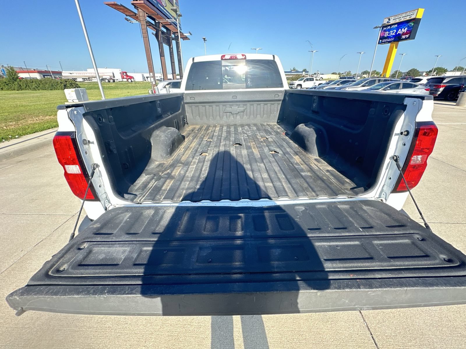 Used 2017 Chevrolet Silverado 3500 High Country AWD/4WD image 25