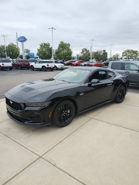 New 2026 Ford Mustang GT RWD image 4
