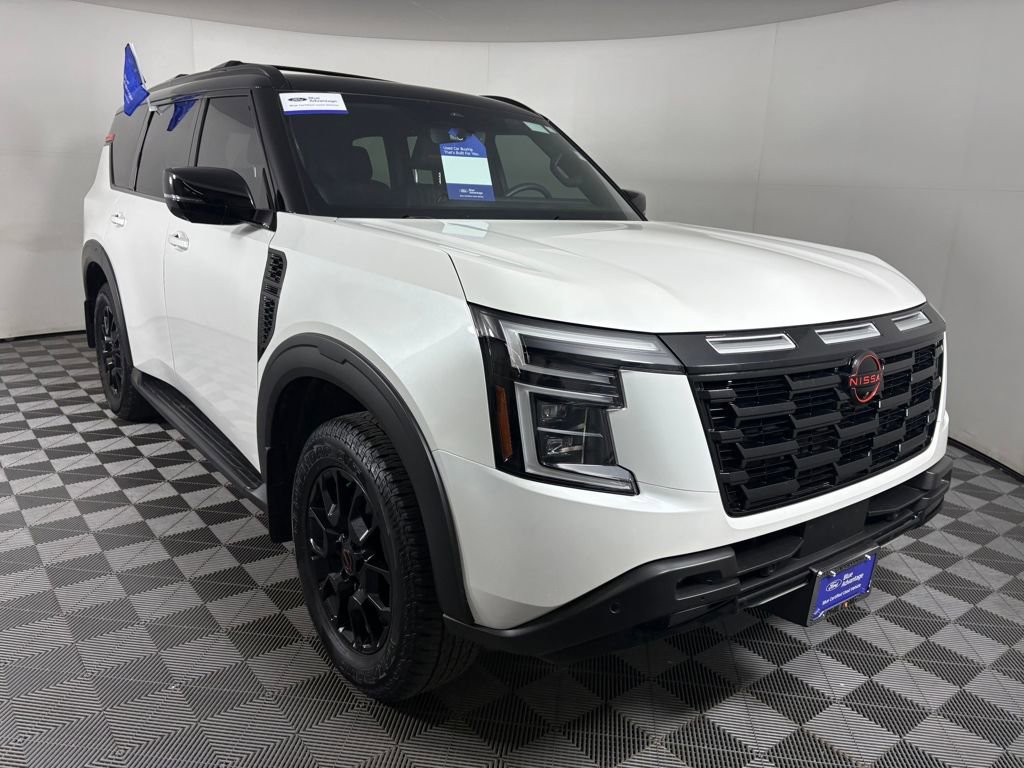 Used 2025 Nissan Armada PRO-4X image 1