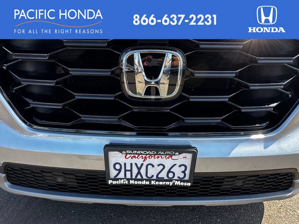 Used 2023 Honda Pilot Touring image 4