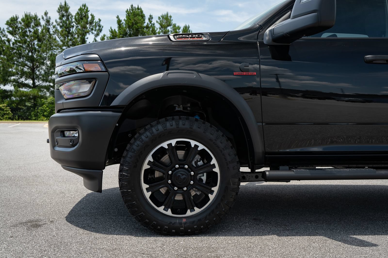New 2026 RAM 2500 Warlock AWD/4WD image 4