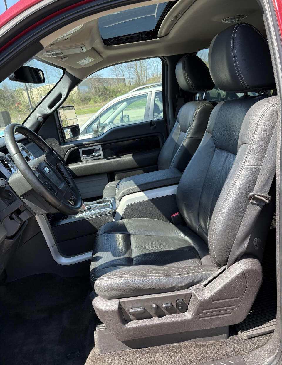 Used 2010 Ford F150 FX4 AWD/4WD image 7