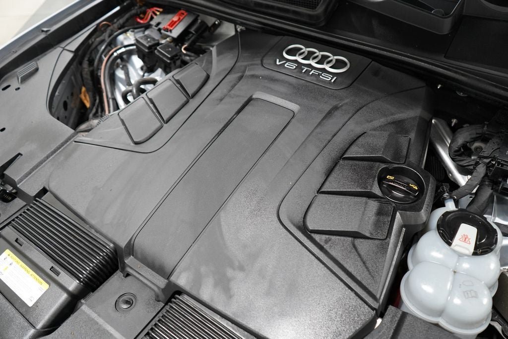 Used 2018 Audi Q7 3.0T Premium Plus AWD/4WD image 33