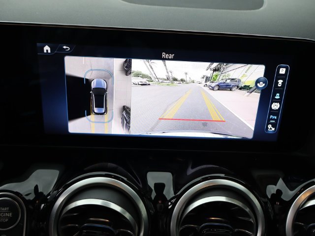 Certified 2025 Mercedes-Benz GLA 250 image 12
