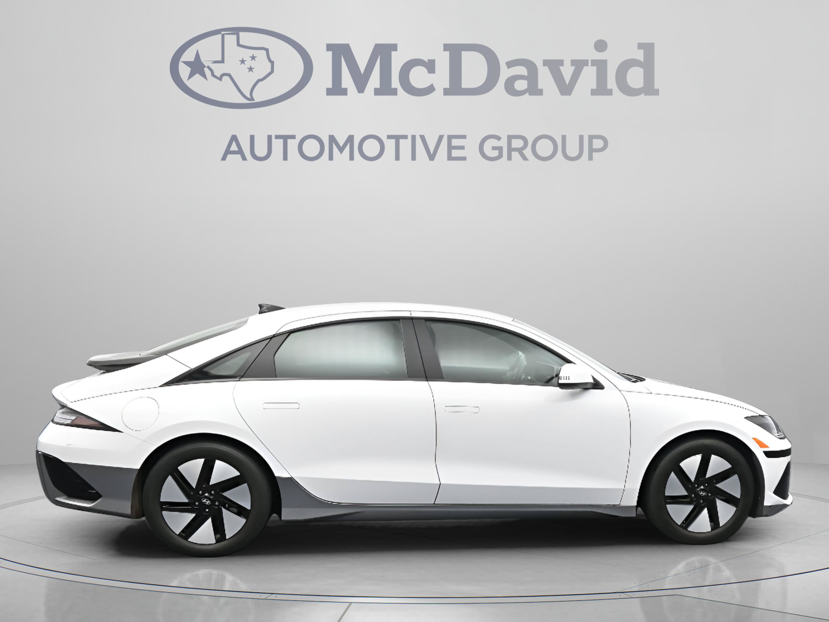 Used 2024 Hyundai Ioniq 6 SEL RWD image 9