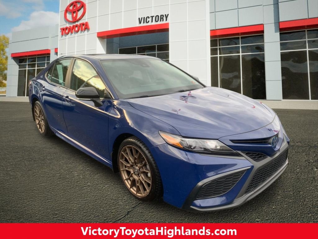 Used 2023 Toyota Camry SE