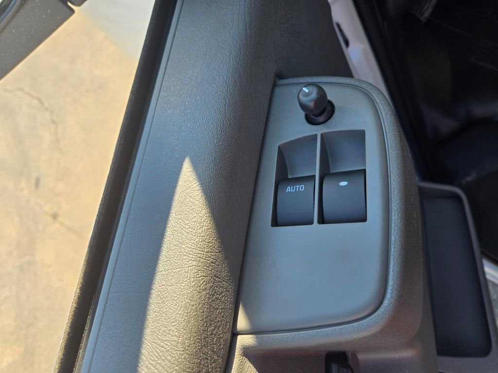 New 2025 Chevrolet Express 2500 Extended w/ Enhanced Convenience Package image 20