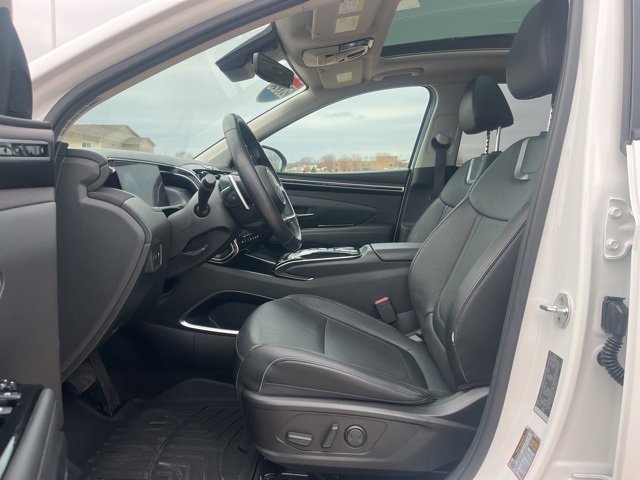 Used 2023 Hyundai Tucson Limited image 14