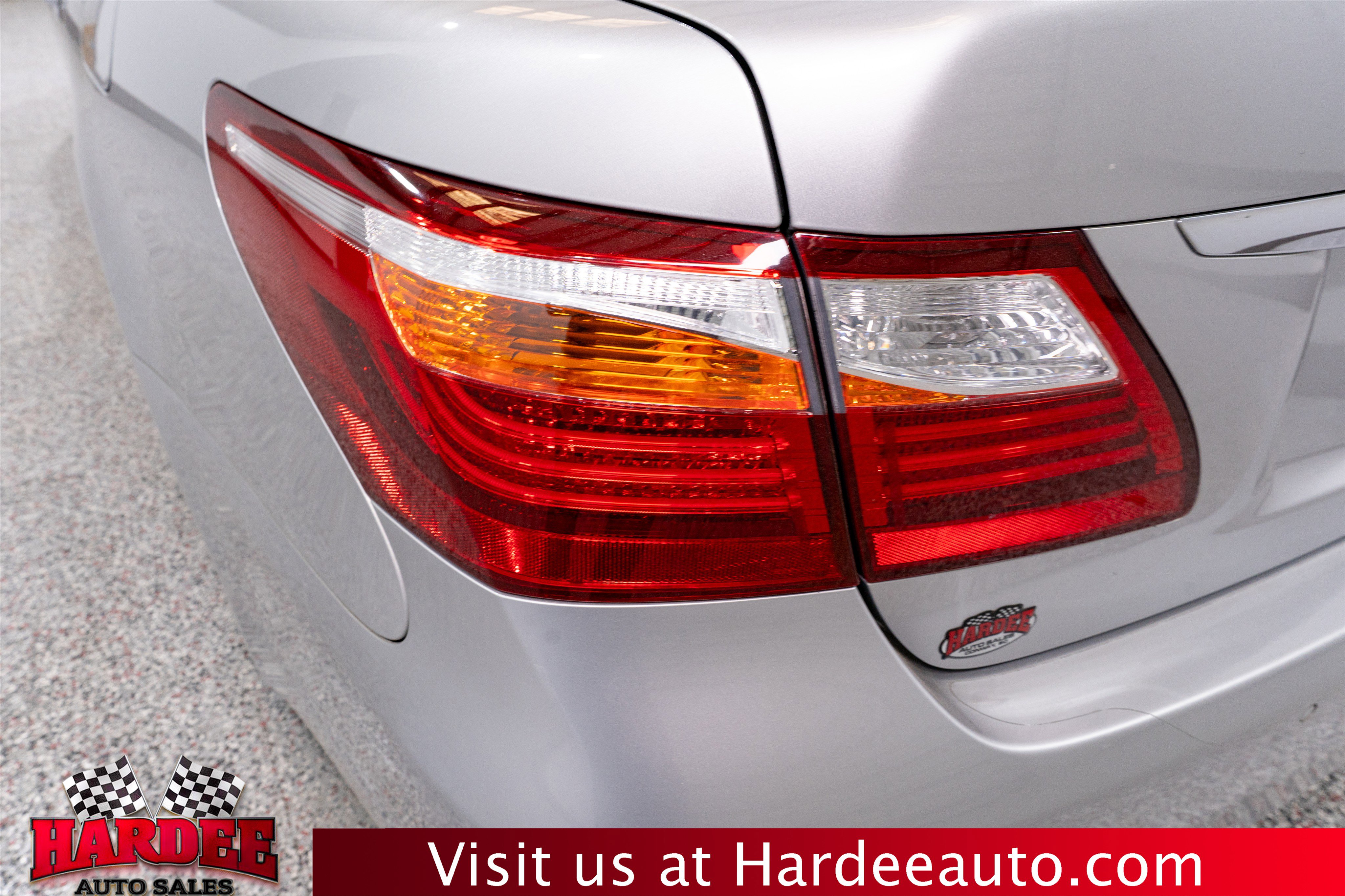 Used 2012 Lexus LS 460 w/ Comfort Pkg image 9