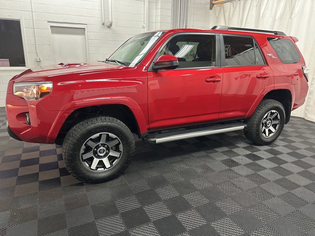 Used 2021 Toyota 4Runner TRD Off-Road image 5