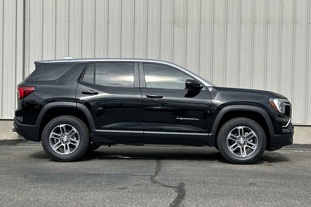 New 2026 GMC Terrain Elevation w/ Technology Package II AWD/4WD image 3
