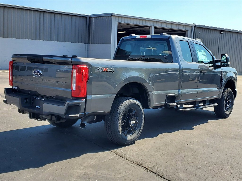New 2026 Ford F350 XL image 5