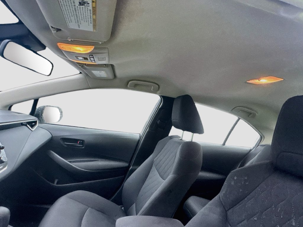 Used 2022 Toyota Corolla LE w/ Carpet Mat Package (TMS) FWD image 23