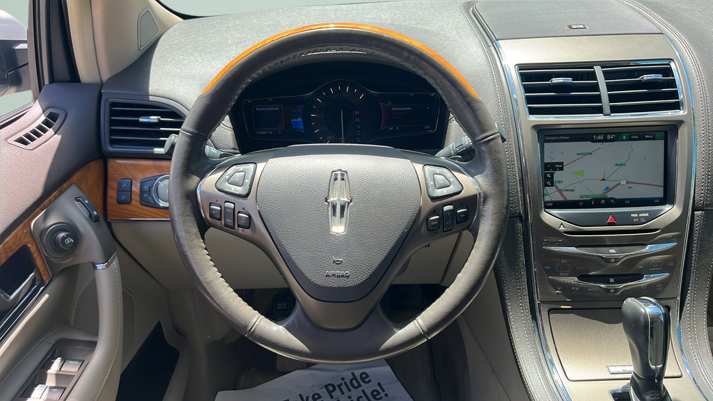 Used 2014 Lincoln MKX FWD w/ Equipment Group 102A image 12